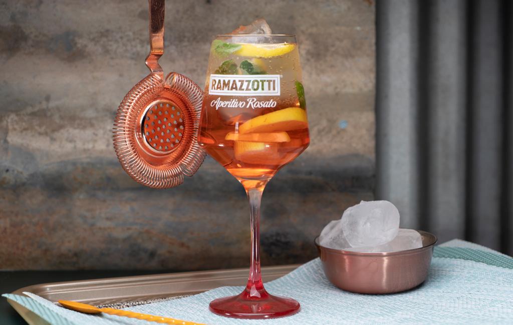 ¿Cómo preparar el Ramazzotti Spritz?