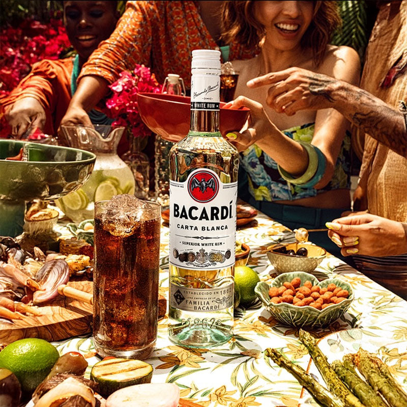 Bacardi Carta Blanca - Descorcha