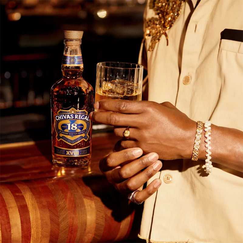 Whisky Chivas Regal 18 Años 750cc - Descorcha