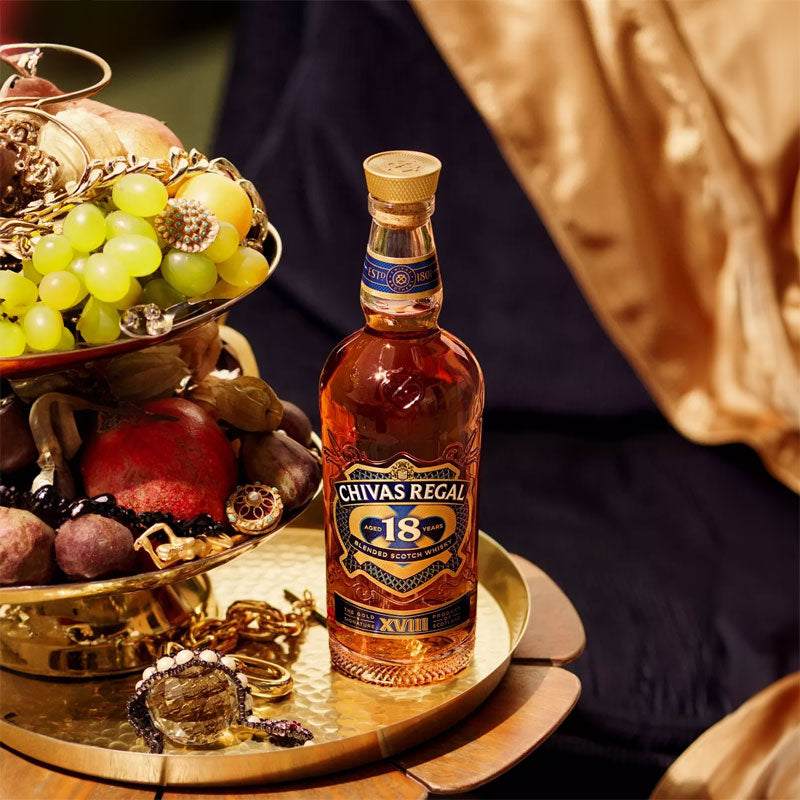 Chivas Regal 18 Años 750cc — Whisky escocés premium | Descorcha