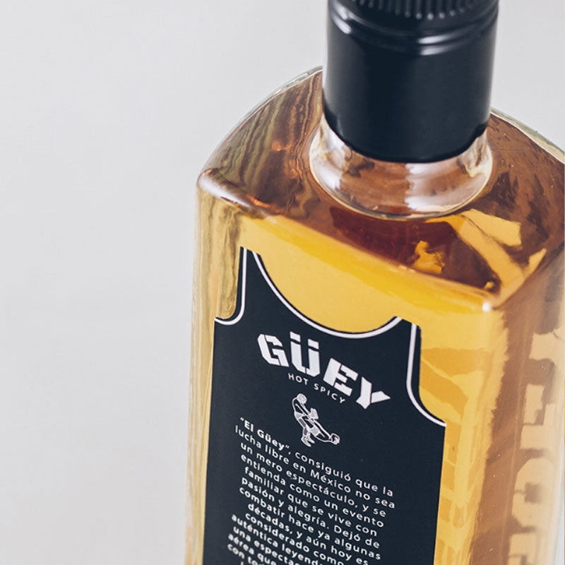 Licor Guey Hot Spicy con Tequila - Descorcha