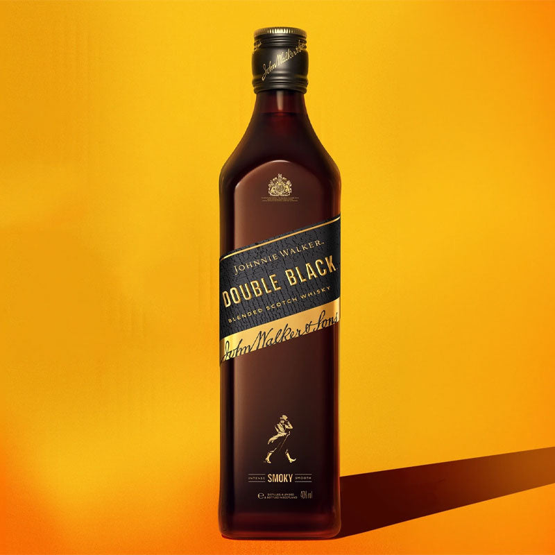 Johnnie Walker Double Black Botella 750 cc - Descorcha