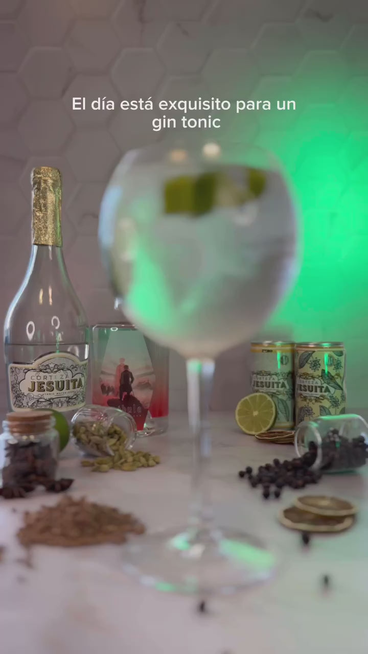 Cargar vídeo: Gin Nebula